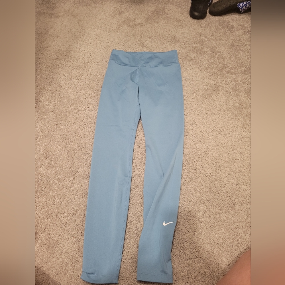 Nike Yoga Leggings small